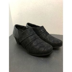 Black Rivet Laura Booties Black Sz 6.5 W